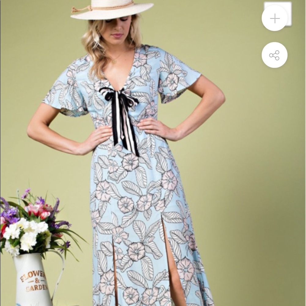 Women’s maxi dress